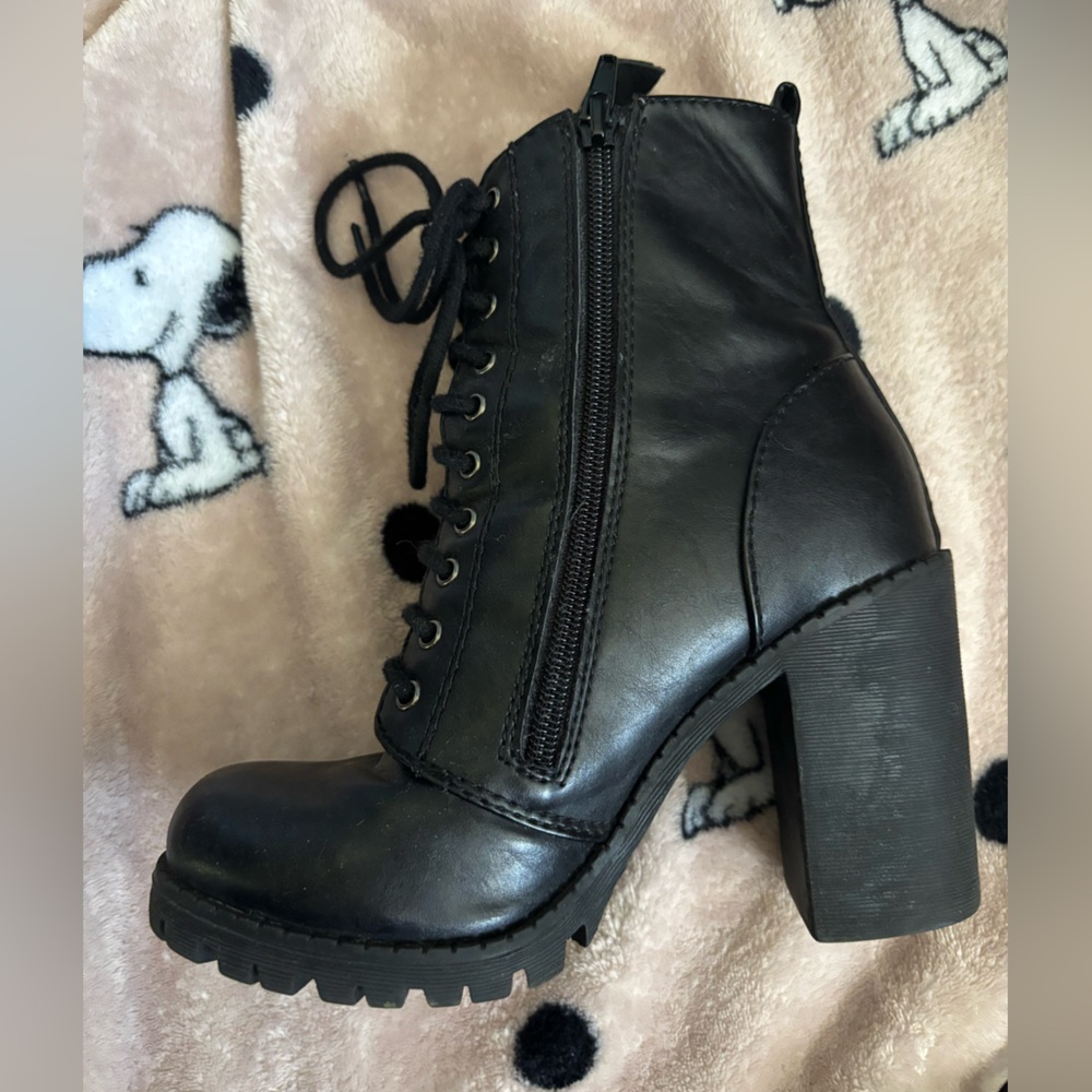 Black Women's Ankle Boots